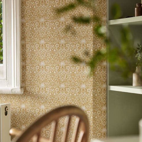 Morris & Co - Borage Sunflower Emery Walker`s House Wall