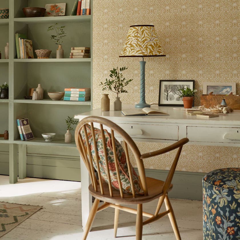 Morris & Co - Borage Sunflower Emery Walker`s House Wall