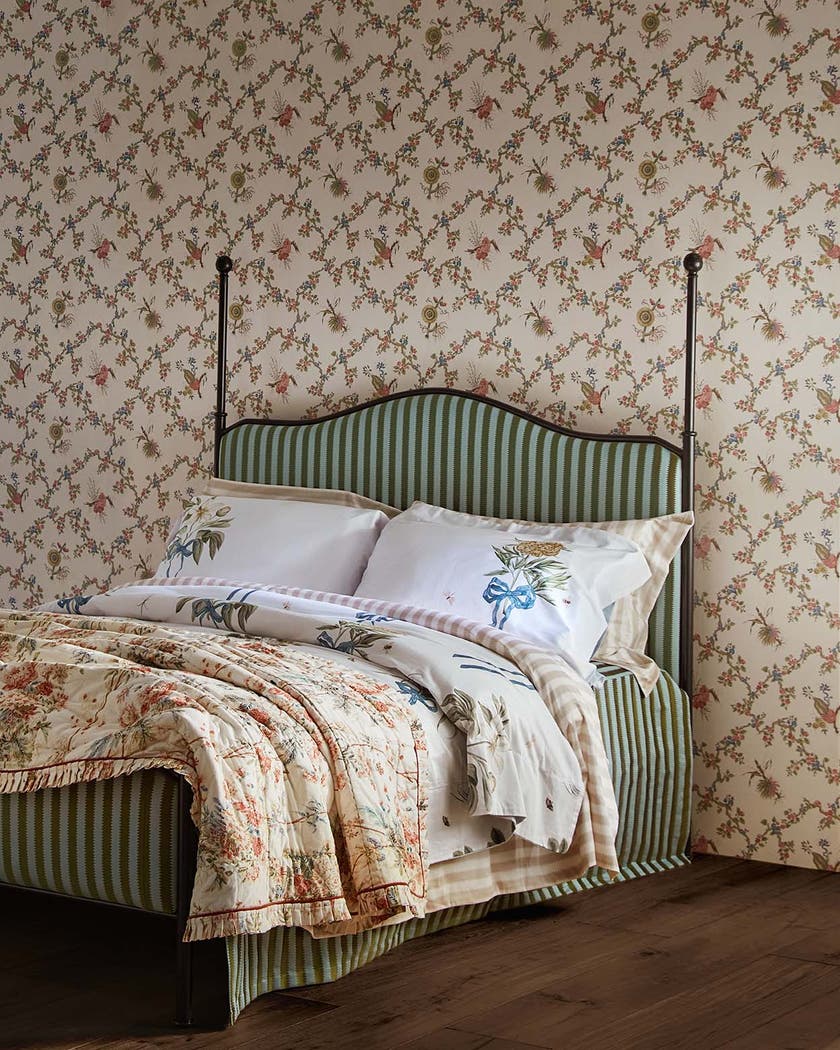 Sanderson - Trelliage Raspberry/Stone Sanderson x Giles Deacon